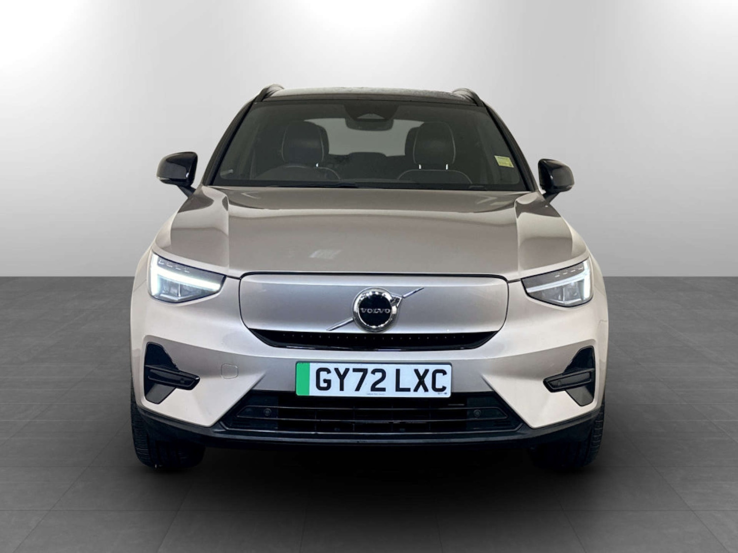 Used Volvo XC40 2022 for sale - 77185903: Photo 5