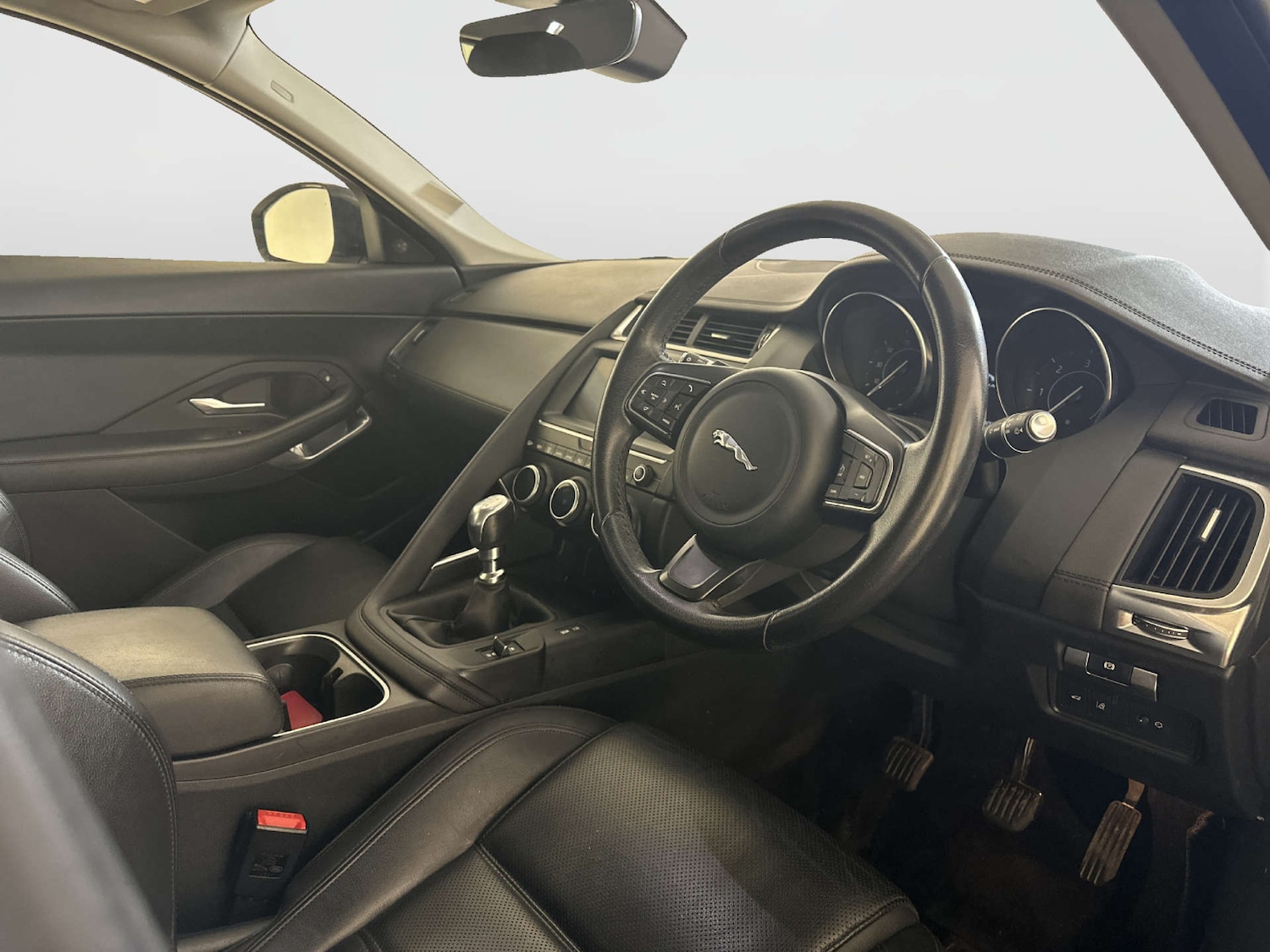 Used Jaguar E-Pace 2020 for sale - 77920673: Photo 15