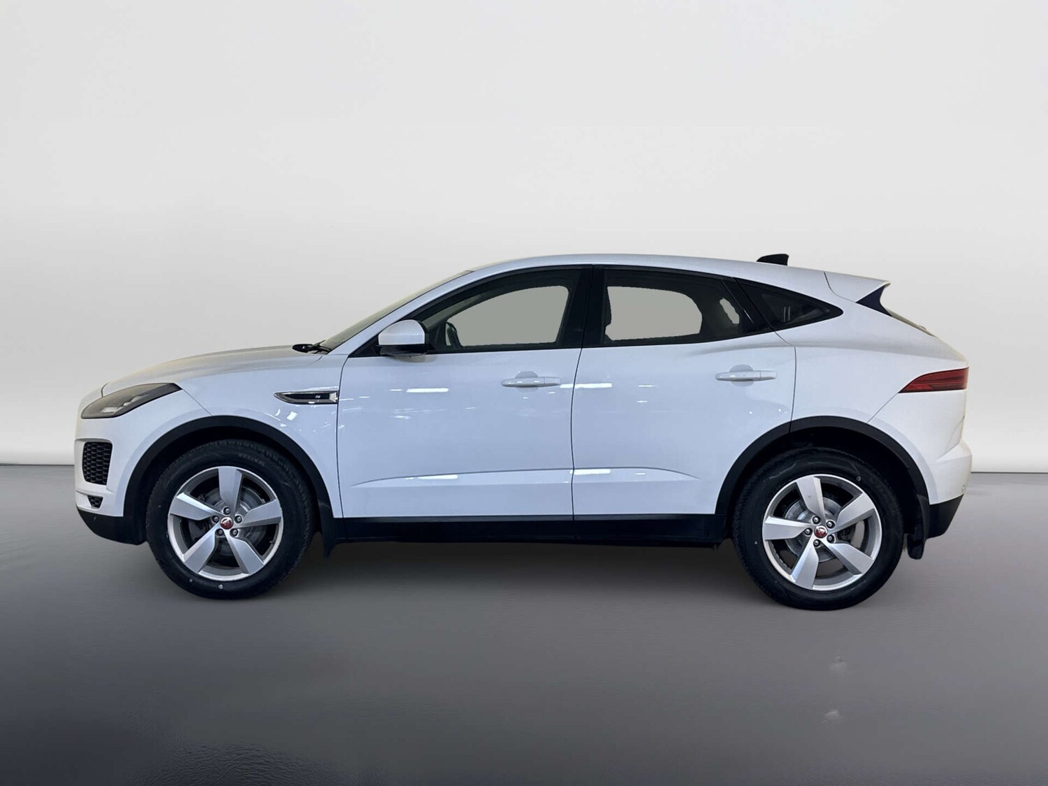 Used Jaguar E-Pace 2020 for sale - 77920673: Photo 7