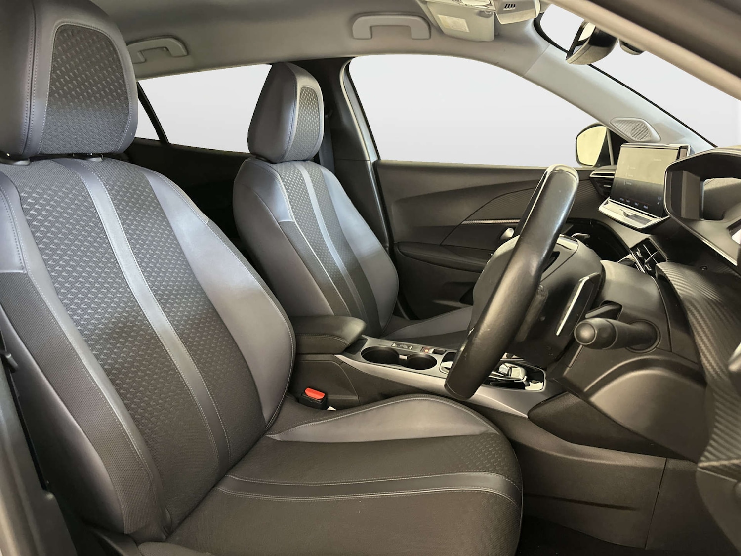 Used Peugeot 2008 2020 for sale - 77833298: Photo 13