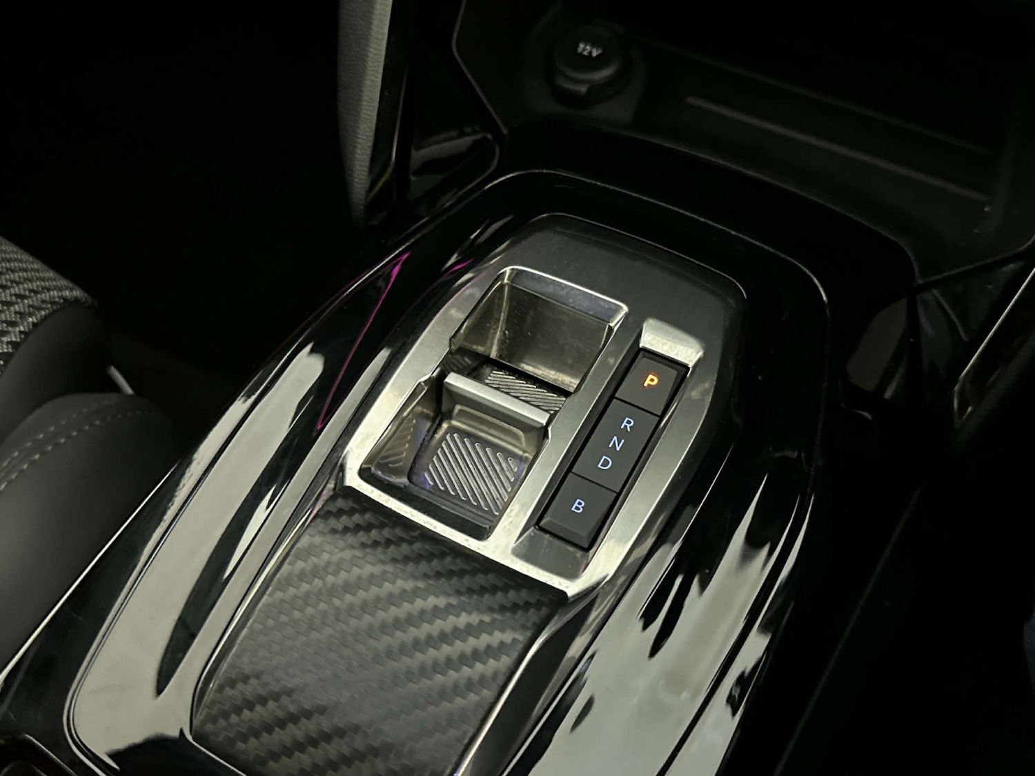 Used Peugeot 208 2022 for sale - 77990000: Photo 24