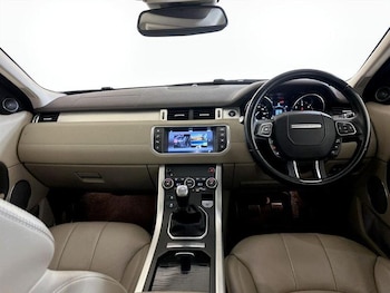 Used Land Rover Range Rover Evoque 2018 for sale - 76718969: Photo