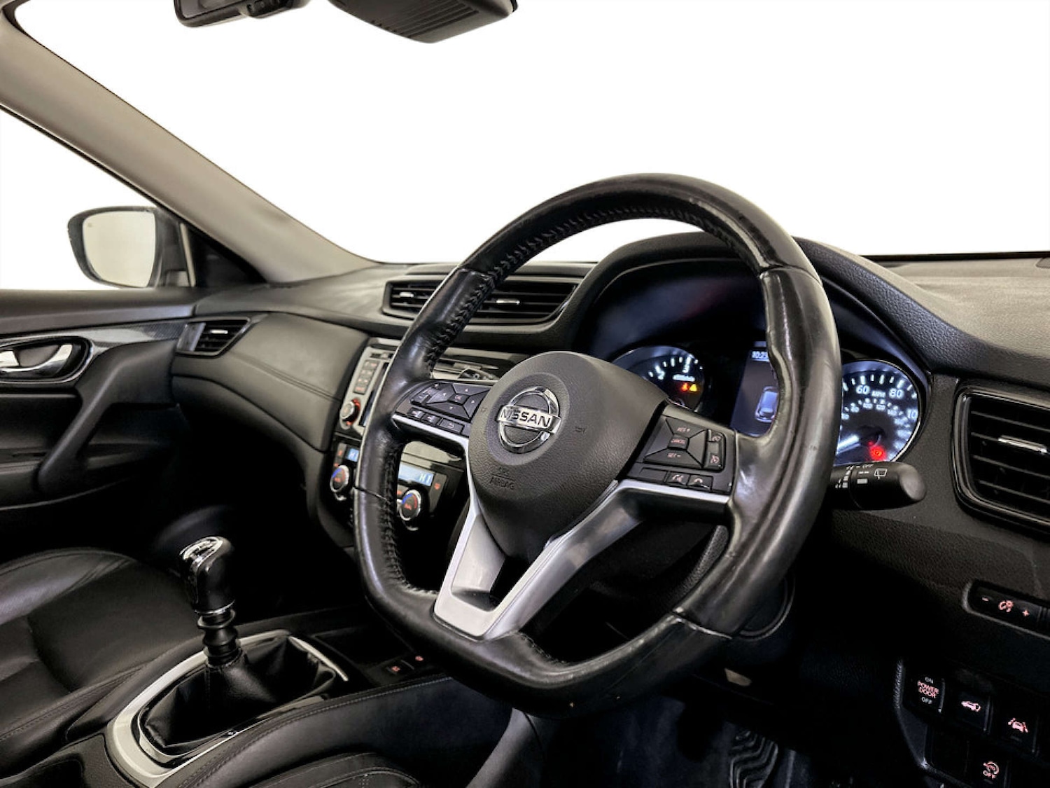 Used Nissan X-Trail 2018 for sale - 77590619: Photo 15