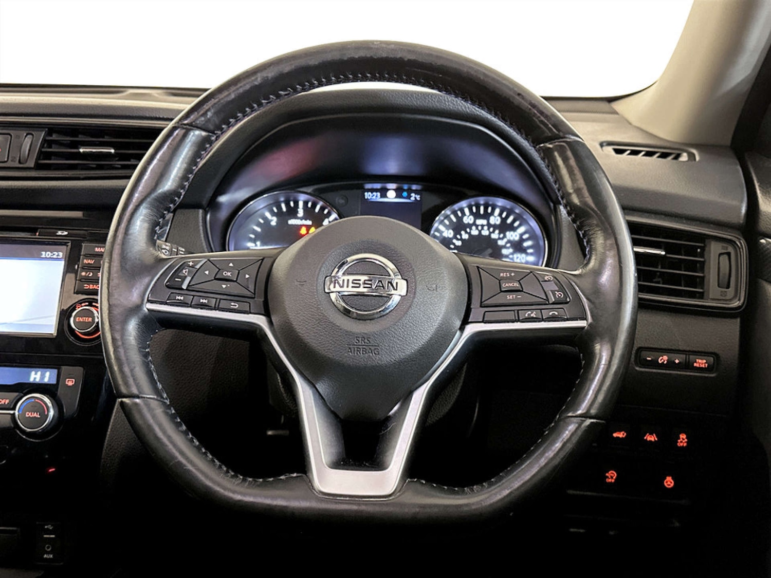 Used Nissan X-Trail 2018 for sale - 77590619: Photo 16