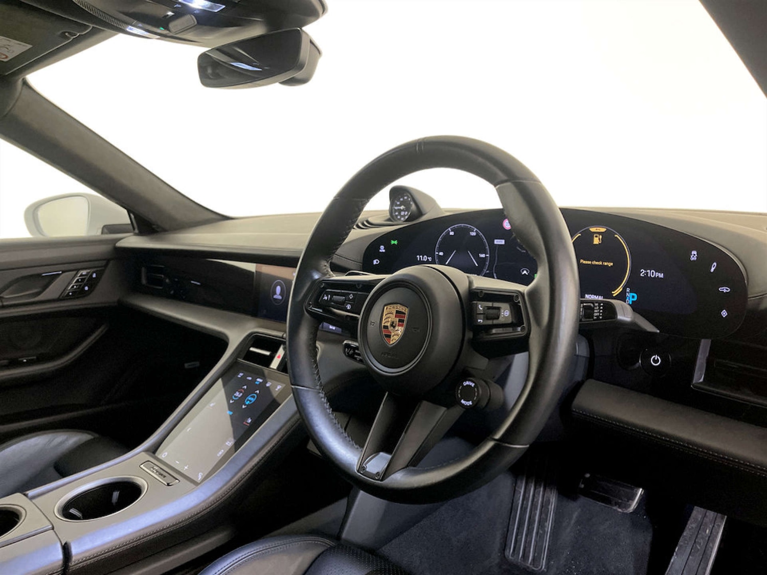 Used Porsche Taycan 2020 for sale - 77185977: Photo 17