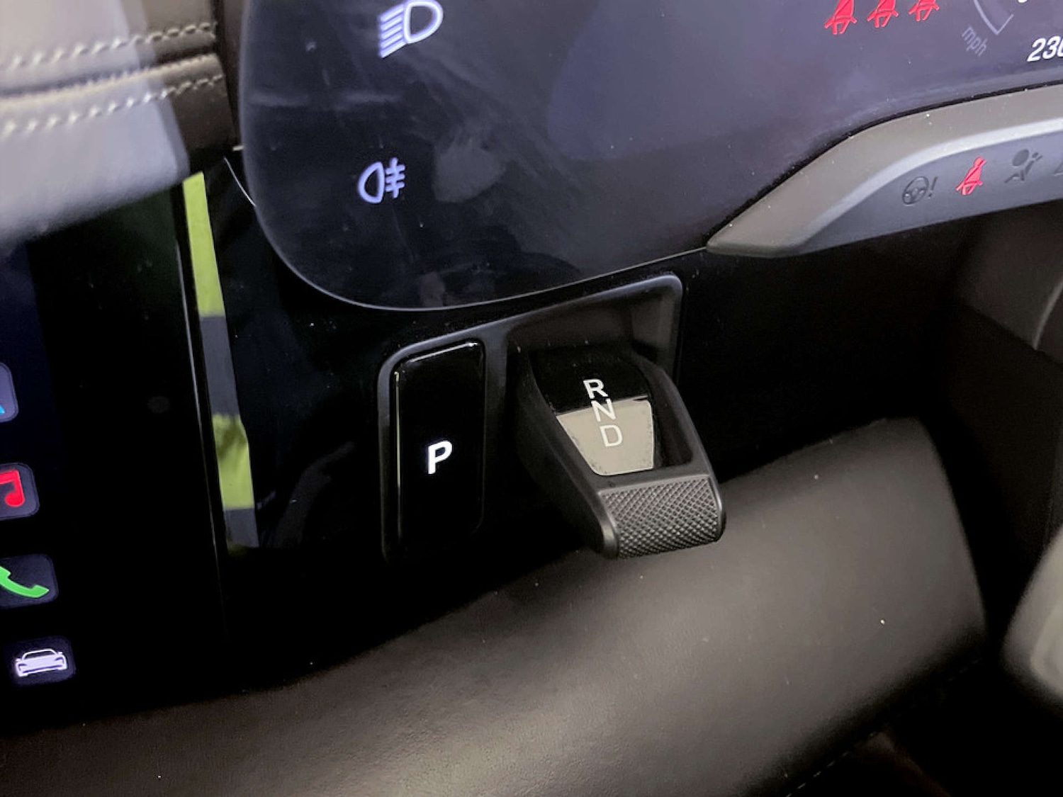 Used Porsche Taycan 2020 for sale - 77185977: Photo 30