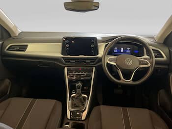 Used Volkswagen T-Roc 2023 for sale - 79773142: Photo