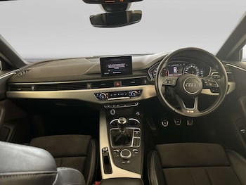 Used Audi A4 Avant 2018 for sale - 78861913: Photo