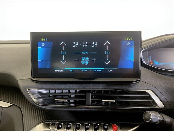 Used Peugeot 3008 2022 for sale - 76332582: Photo 24
