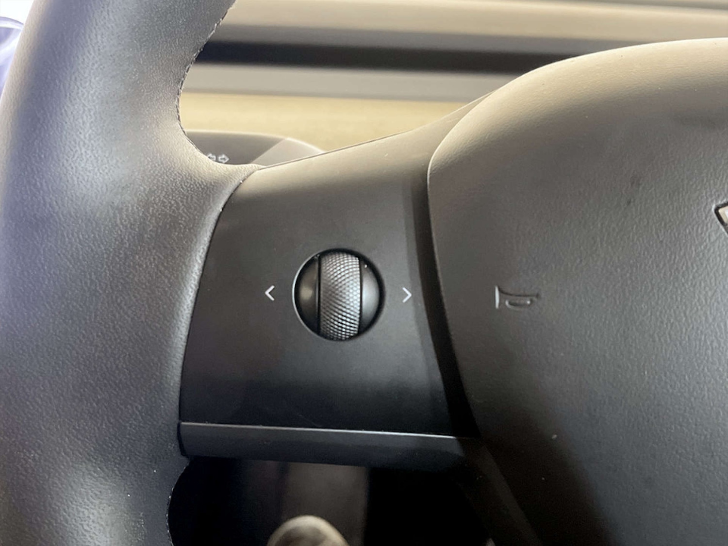 Used Tesla Model Y 2022 for sale - 77655564: Photo 17