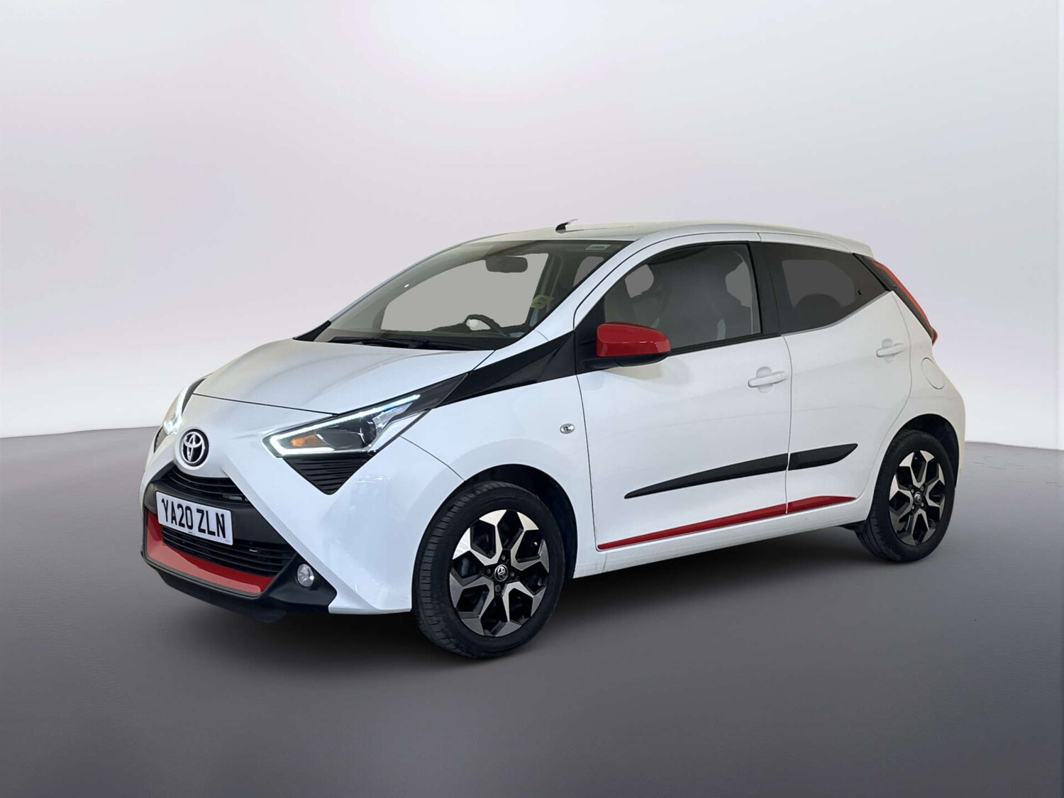 Used Toyota AYGO 2020 for sale - 78122963: Photo 6