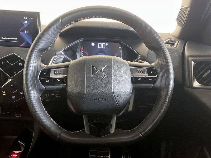 Used DS Automobiles DS 3 Crossback 2022 for sale - 76344369: Photo 16
