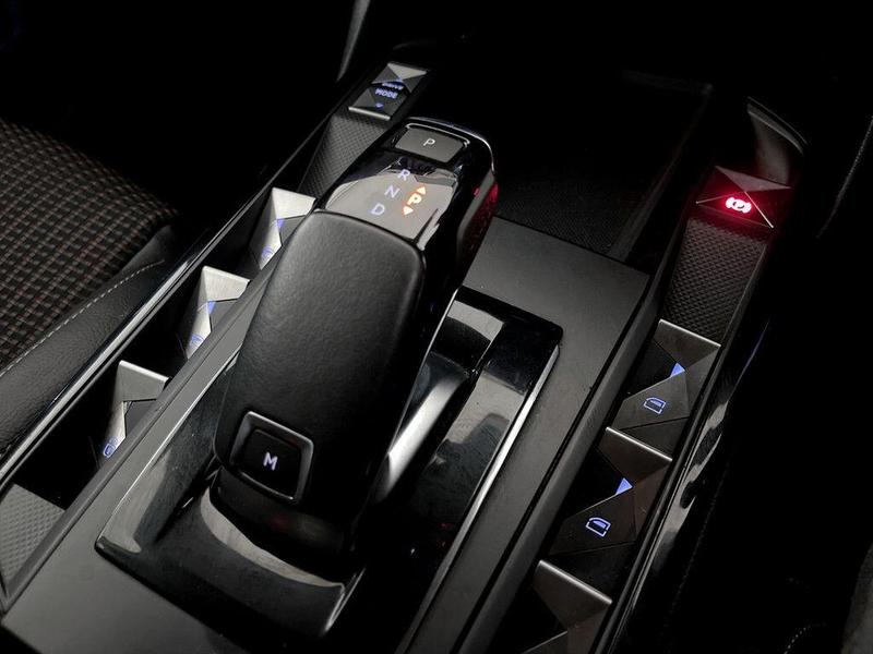 Used DS Automobiles DS 3 Crossback 2022 for sale - 76344369: Photo 27