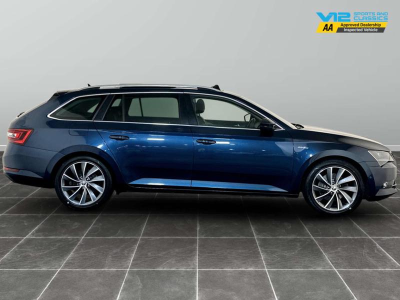 Used Skoda Superb 2018 for sale - 76862312: Photo 11