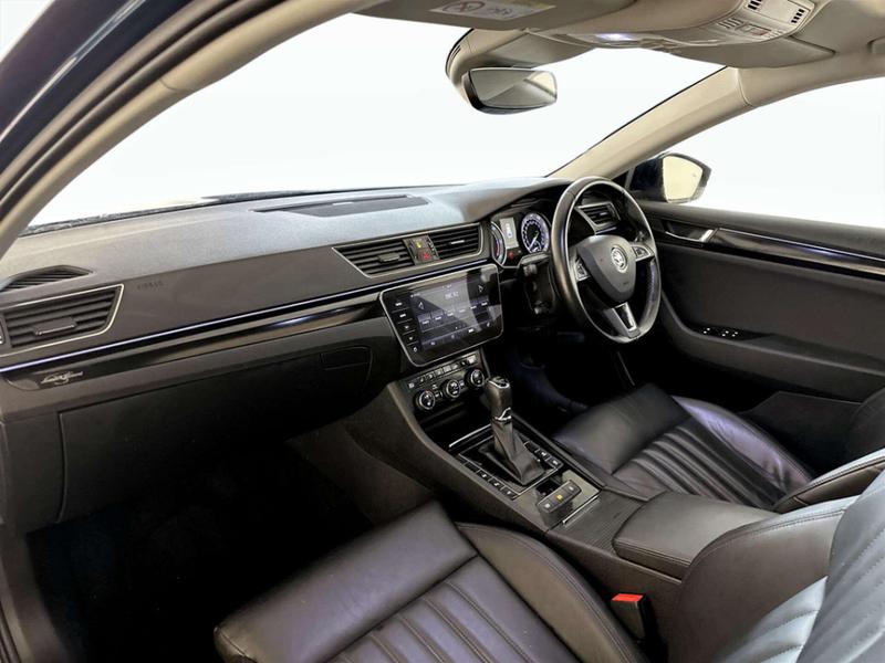 Used Skoda Superb 2018 for sale - 76862312: Photo 12