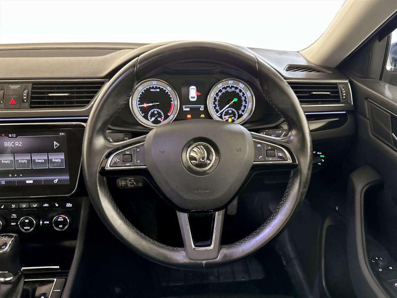 Used Skoda Superb 2018 for sale - 76862312: Photo 17
