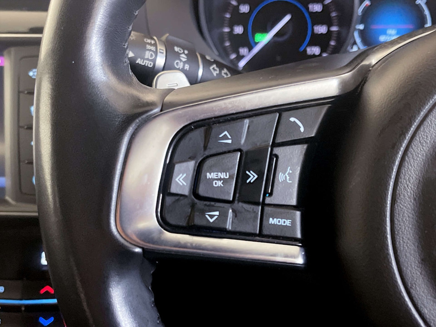 Used Jaguar F-Pace 2018 for sale - 77681302: Photo 18