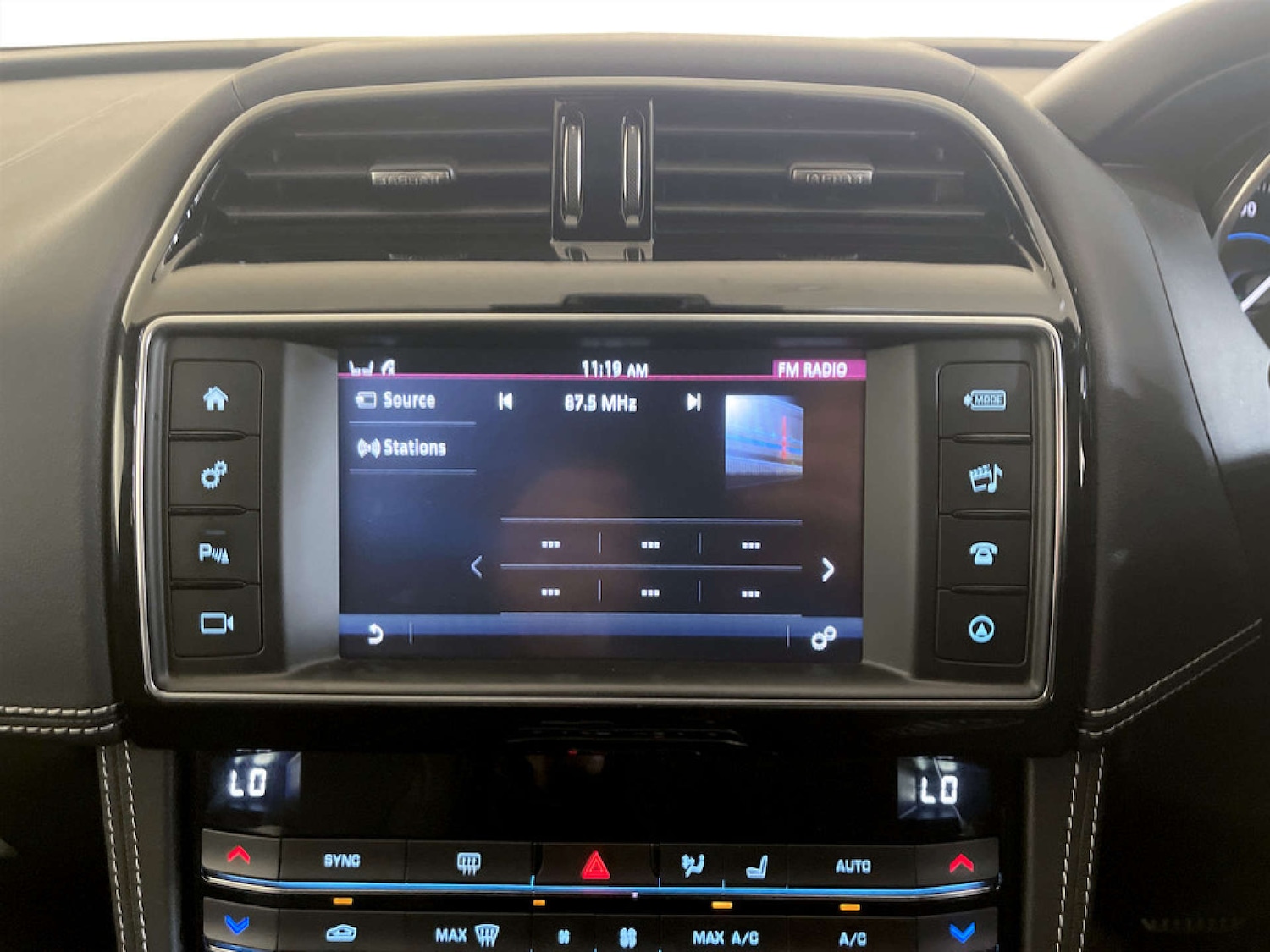 Used Jaguar F-Pace 2018 for sale - 77681302: Photo 24