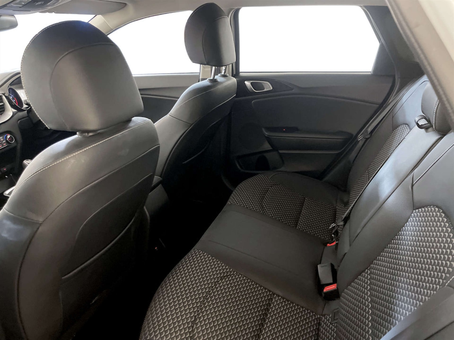 Used Kia Ceed 2022 for sale - 77335741: Photo 14