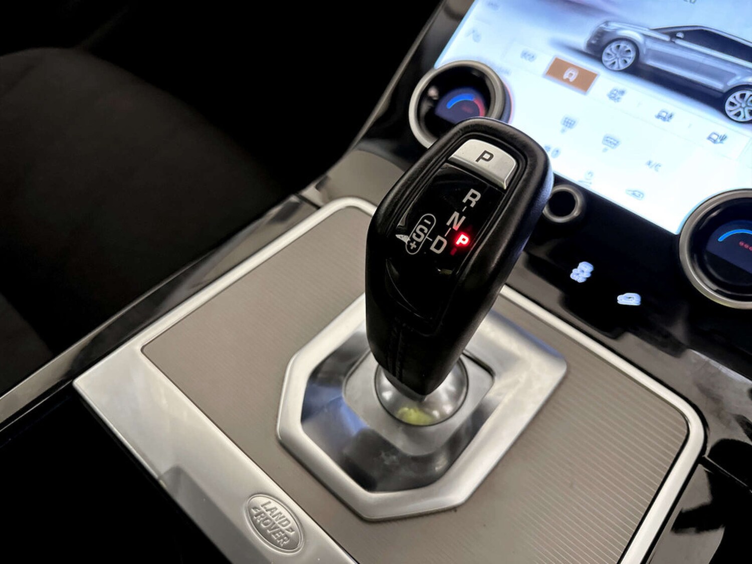 Used Land Rover Range Rover Evoque 2021 for sale - 77643190: Photo 25