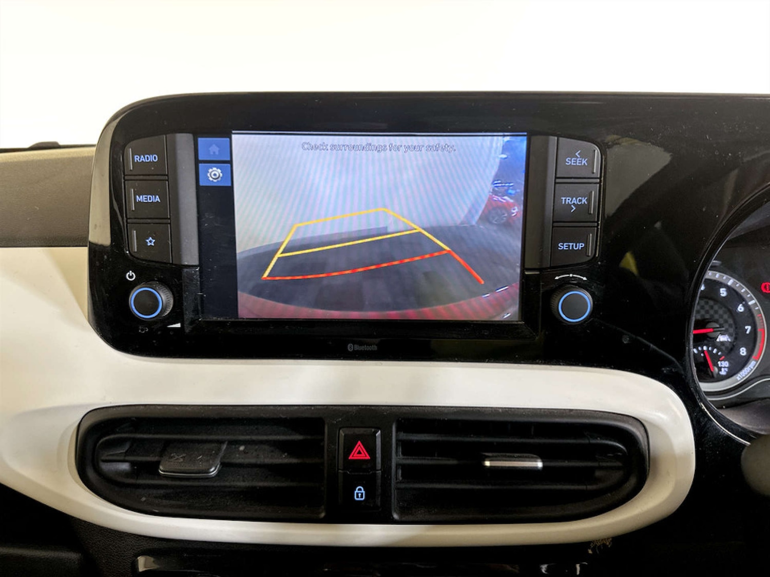 Used Hyundai i10 2022 for sale - 77186008: Photo 20