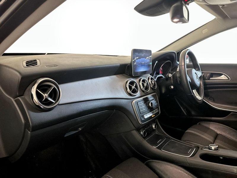 Used Mercedes-Benz GLA 2019 for sale - 76452725: Photo 12