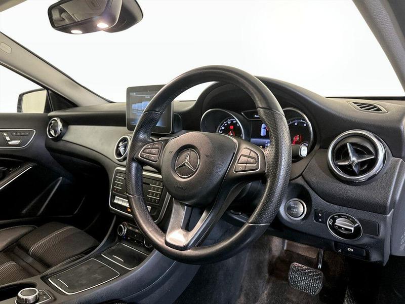 Used Mercedes-Benz GLA 2019 for sale - 76452725: Photo 14