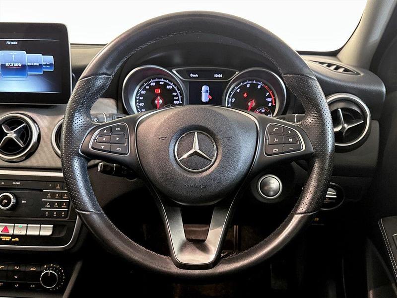 Used Mercedes-Benz GLA 2019 for sale - 76452725: Photo 15