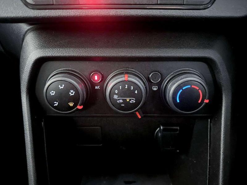 Used Dacia Sandero 2023 for sale - 76895426: Photo 25