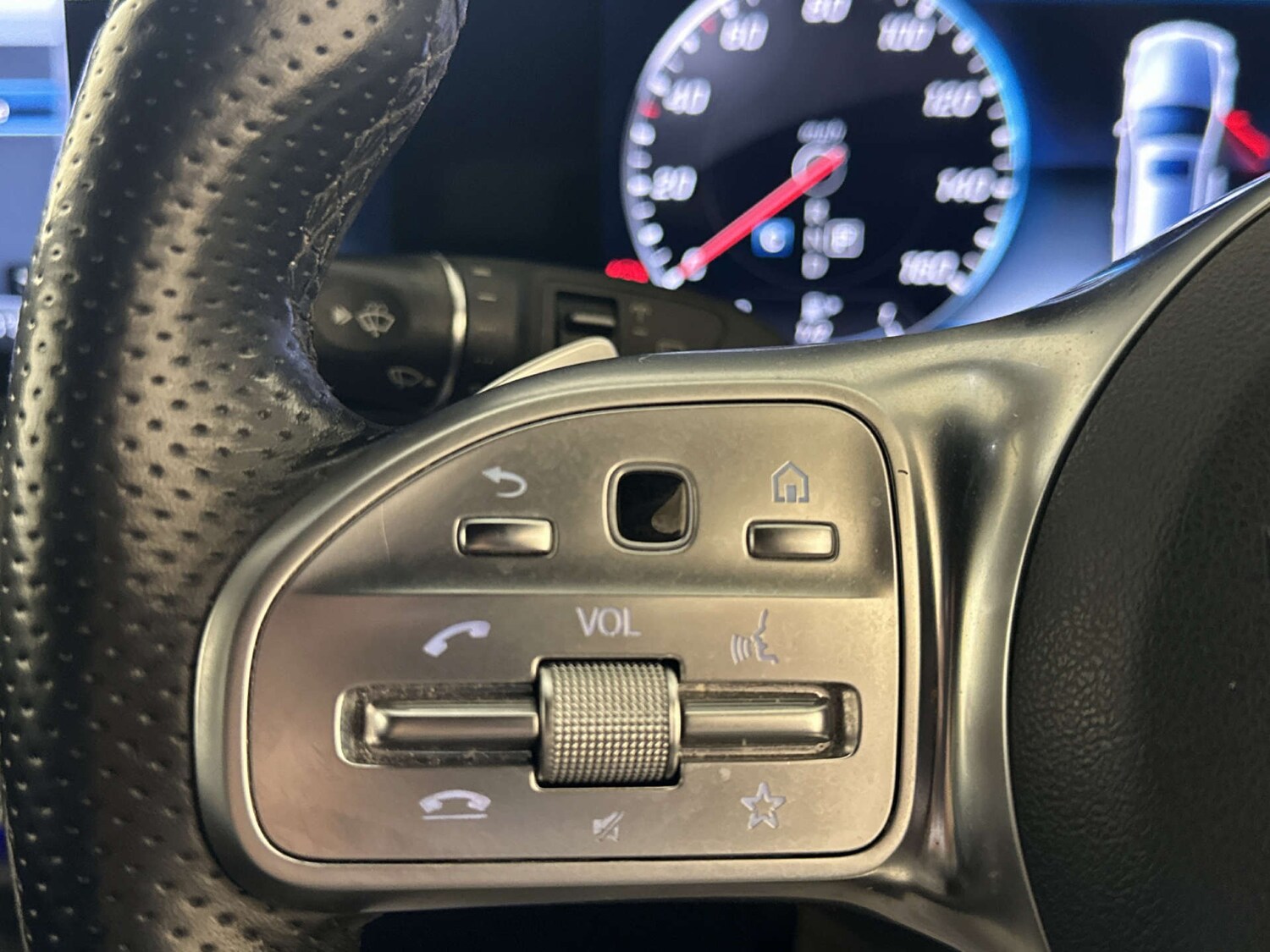 Used Mercedes-Benz E Class 2019 for sale - 77830677: Photo 18