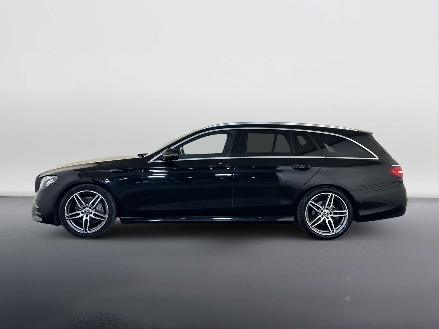 Used Mercedes-Benz E Class 2019 for sale - 77830677: Photo 7