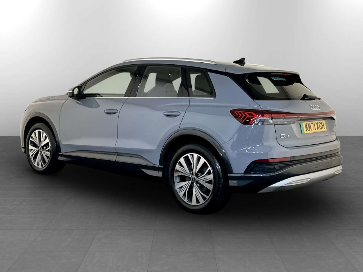 Used Audi Q4 e-tron 2021 for sale - 77185872: Photo 8