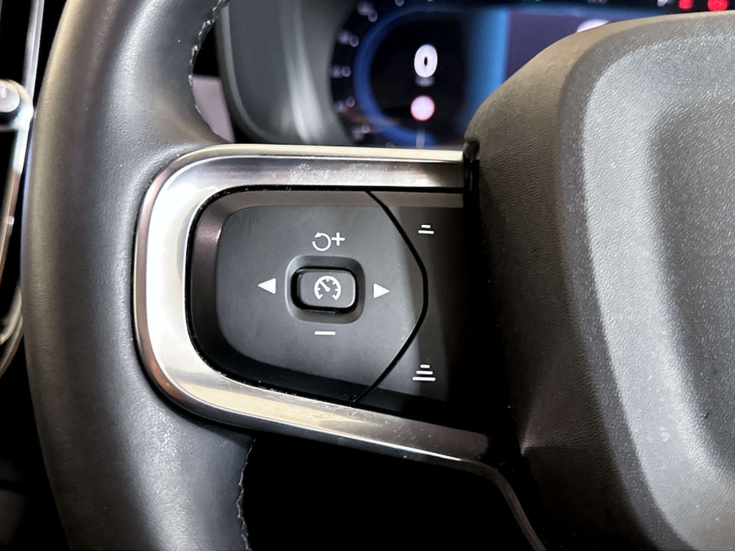 Used Volvo C40 2023 for sale - 77495063: Photo 18