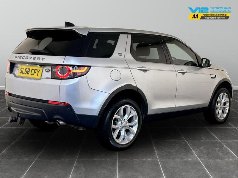 Used Land Rover Discovery Sport 2018 for sale - 76494669: Photo 10