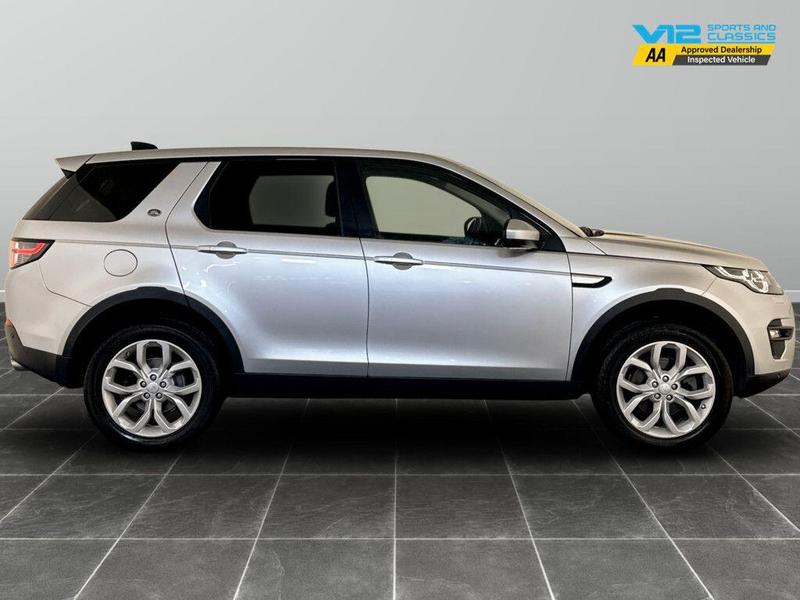 Used Land Rover Discovery Sport 2018 for sale - 76494669: Photo 11