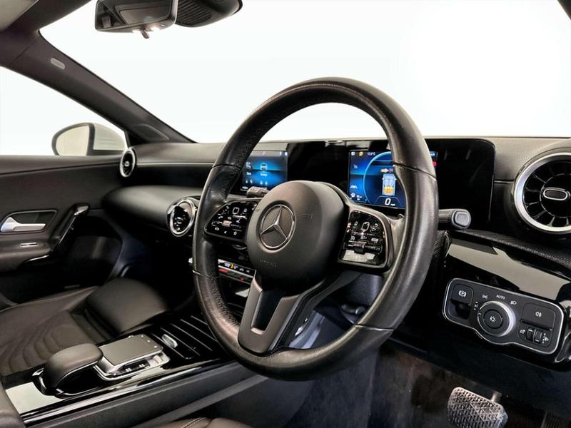 Used Mercedes-Benz A-Class 2018 for sale - 76972061: Photo 15