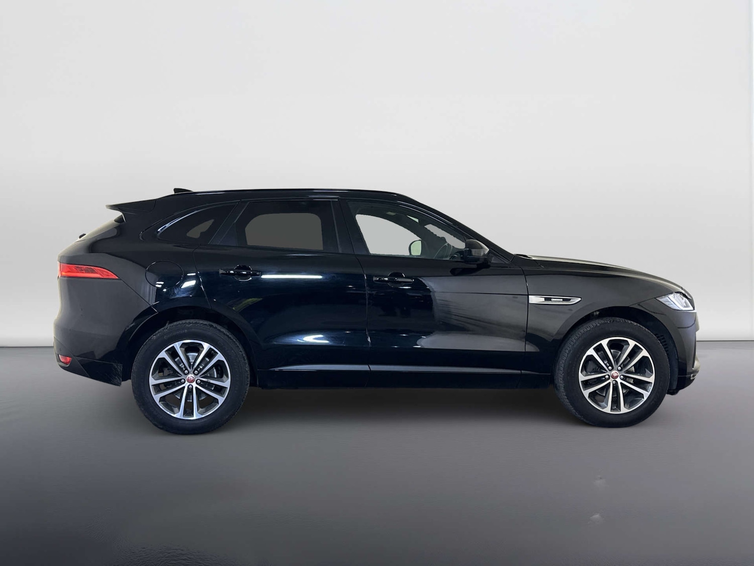 Used Jaguar F-Pace 2019 for sale - 77920686: Photo 10