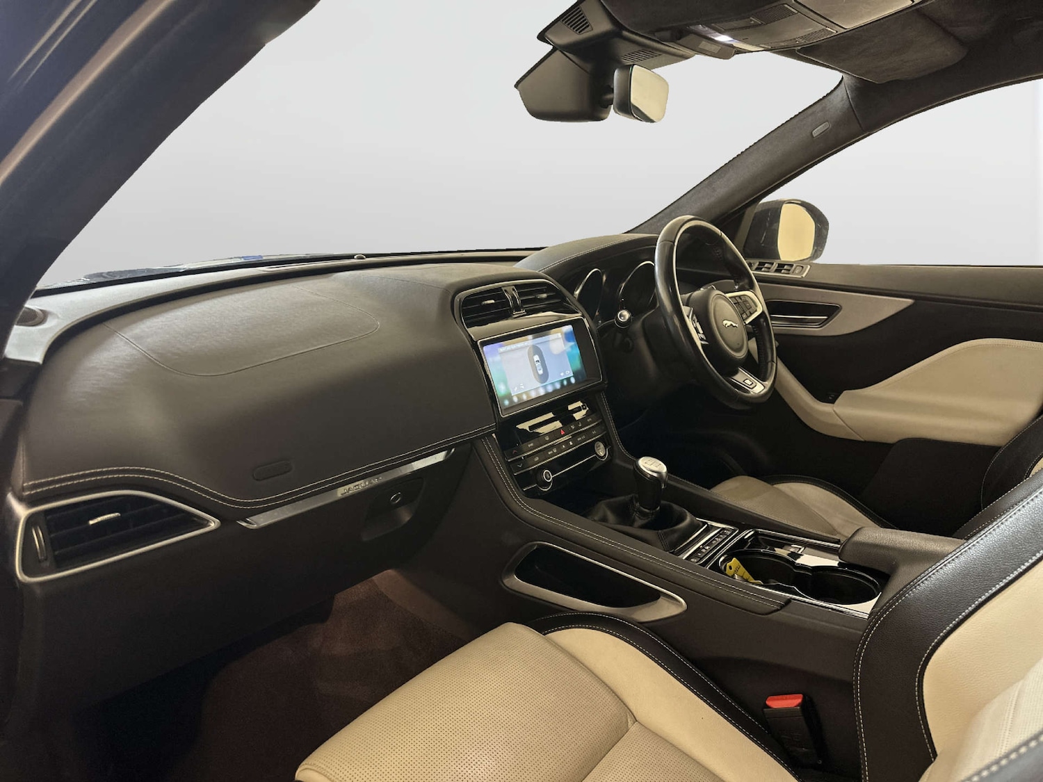 Used Jaguar F-Pace 2019 for sale - 77920686: Photo 11