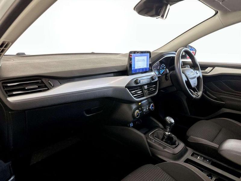 Used Ford Focus 2021 for sale - 76826140: Photo 12