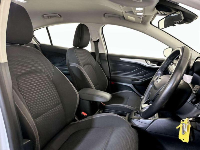Used Ford Focus 2021 for sale - 76826140: Photo 13