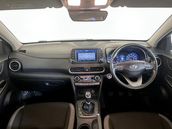Used Hyundai KONA 2018 for sale - 76290380: Photo 3