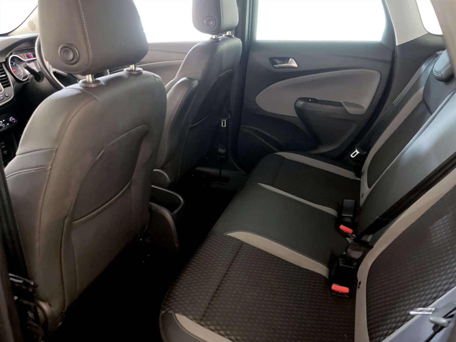 Used Vauxhall Crossland X 2018 for sale - 77185815: Photo 14