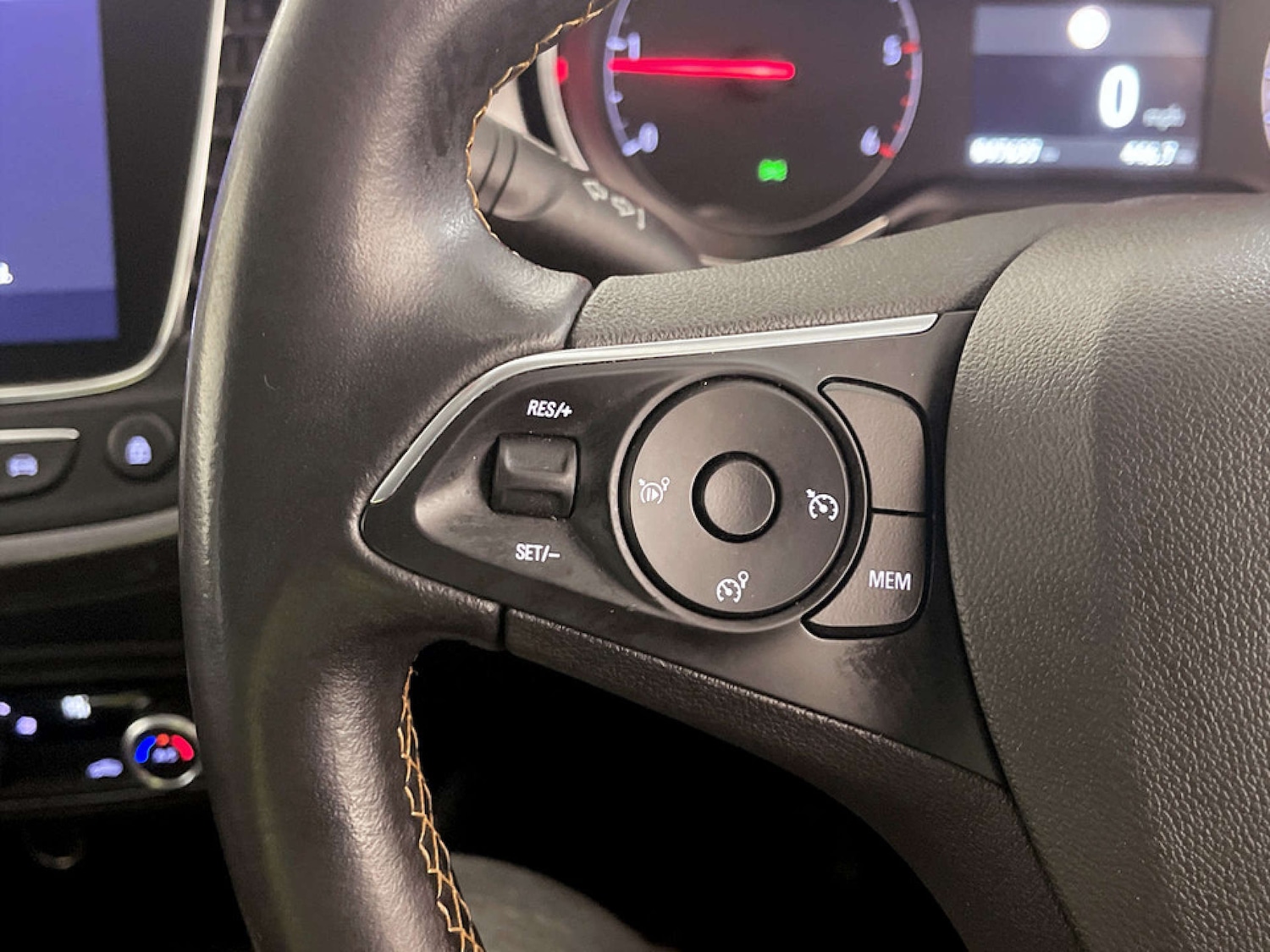 Used Vauxhall Crossland X 2018 for sale - 77185815: Photo 17