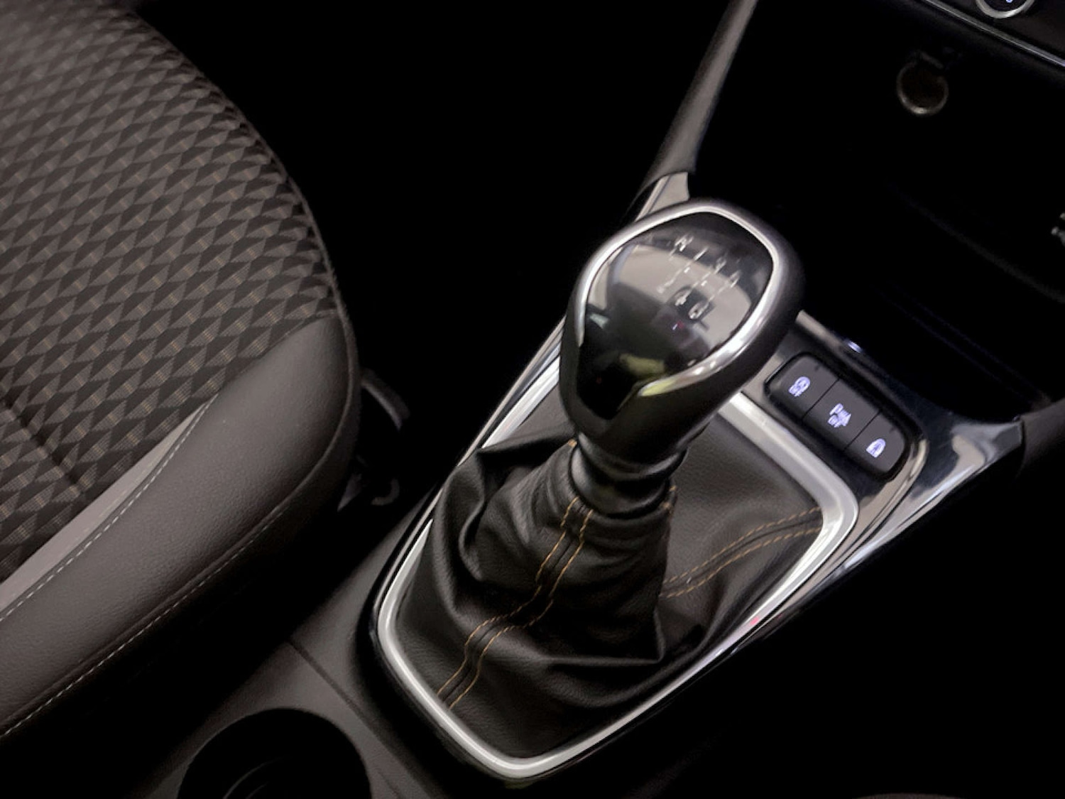 Used Vauxhall Crossland X 2018 for sale - 77185815: Photo 24