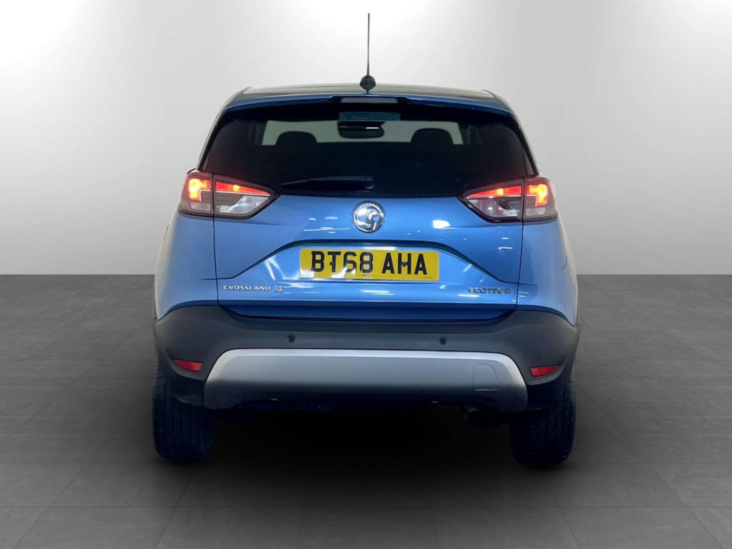 Used Vauxhall Crossland X 2018 for sale - 77185815: Photo 9