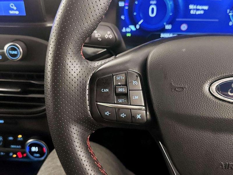 Used Ford Focus 2021 for sale - 77025774: Photo 17