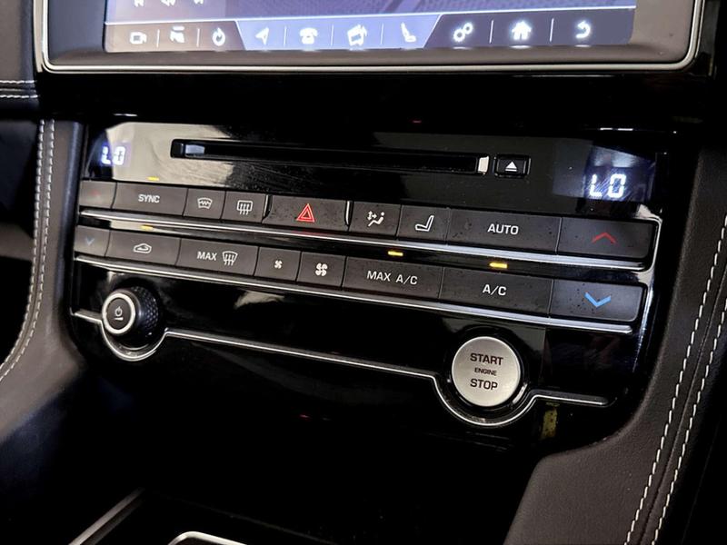 Used Jaguar F-Pace 2019 for sale - 77176285: Photo 25