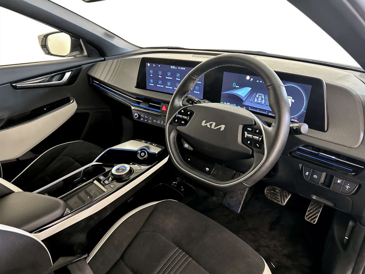 Used Kia EV6 2023 for sale - 77469903: Photo 15