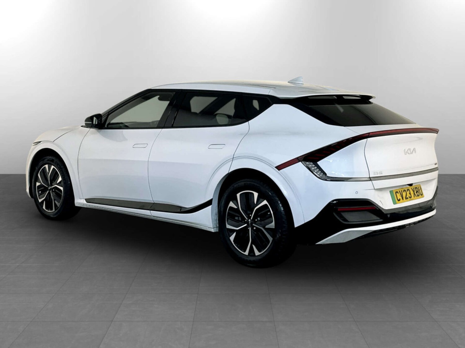 Used Kia EV6 2023 for sale - 77469903: Photo 8