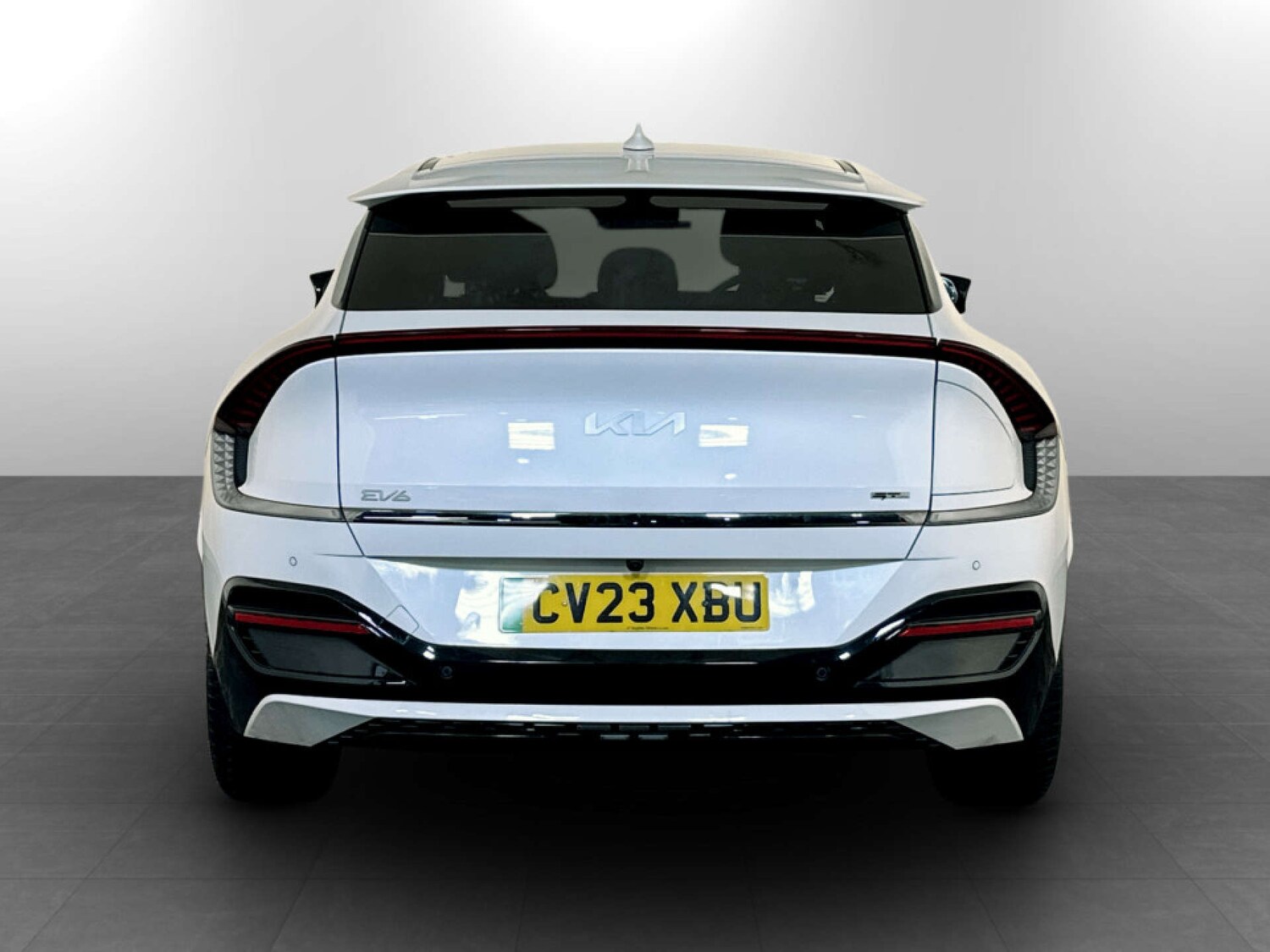 Used Kia EV6 2023 for sale - 77469903: Photo 9